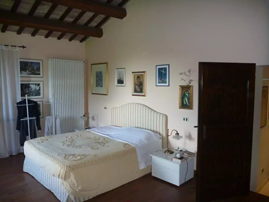 Immagine 30 di Rustico / casale in vendita  in Strada San Nicola a Pesaro