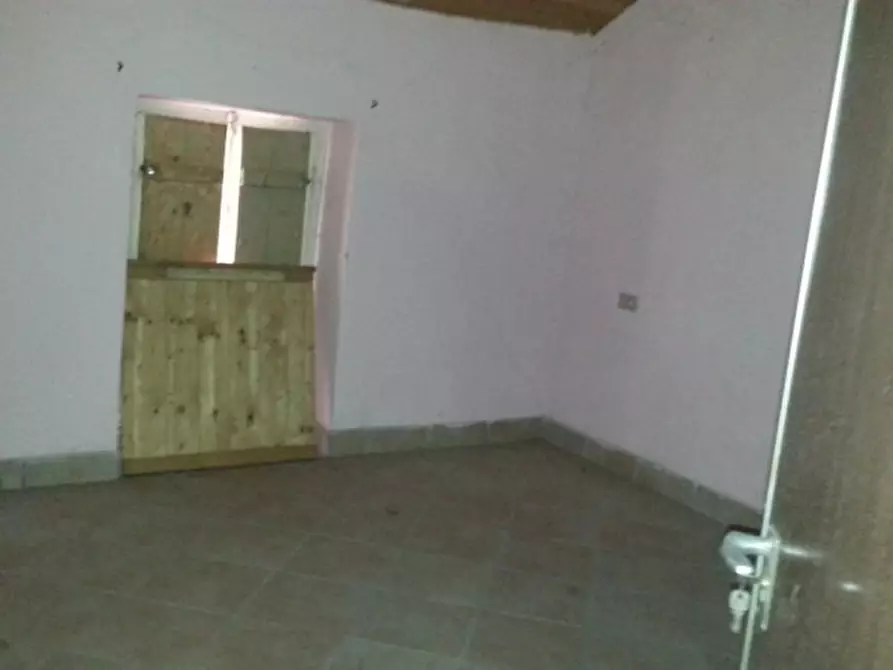 Immagine 11 di Rustico / casale in vendita  in Via Novellina, 3 a Corvino San Quirico
