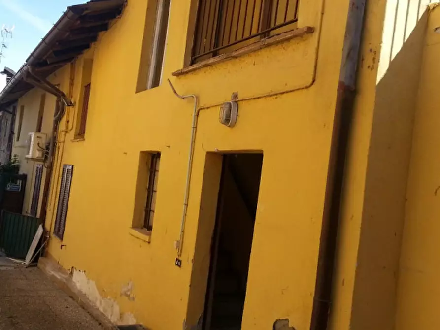 Immagine 15 di Rustico / casale in vendita  in Via Novellina, 3 a Corvino San Quirico