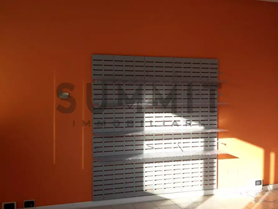 Immagine 3 di Ufficio in affitto  in Schio a Schio