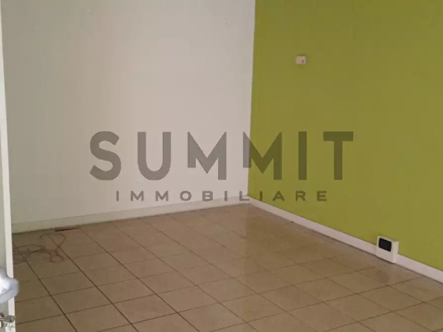 Immagine 4 di Ufficio in affitto  in Schio a Schio