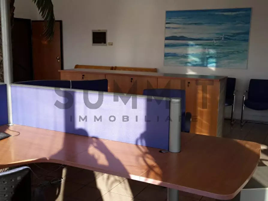 Immagine 7 di Ufficio in affitto  in Schio a Schio