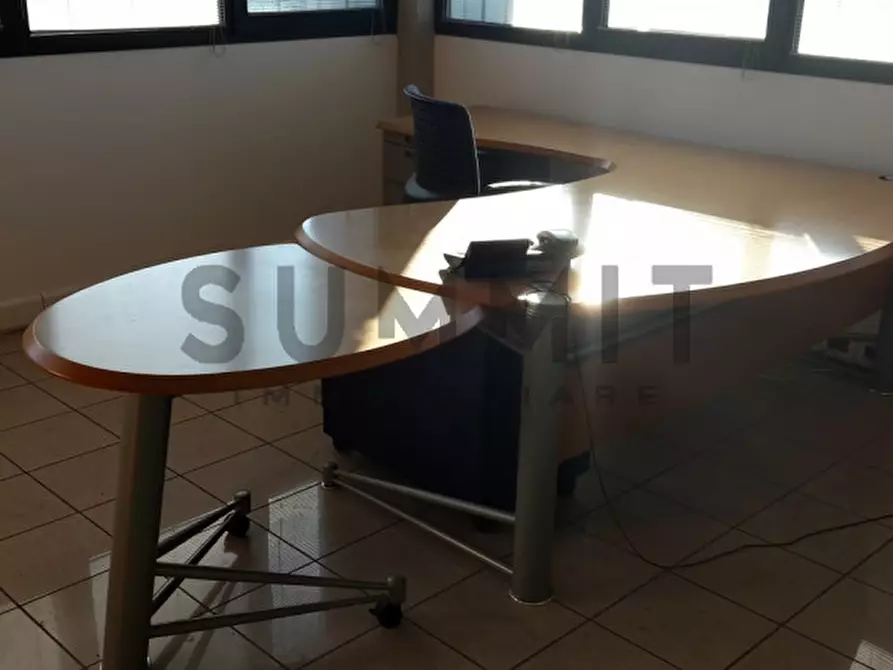 Immagine 9 di Ufficio in affitto  in Schio a Schio