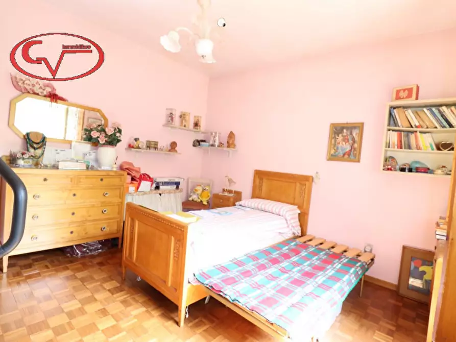 Immagine 26 di Villa in vendita  in chiantigiana a Cavriglia