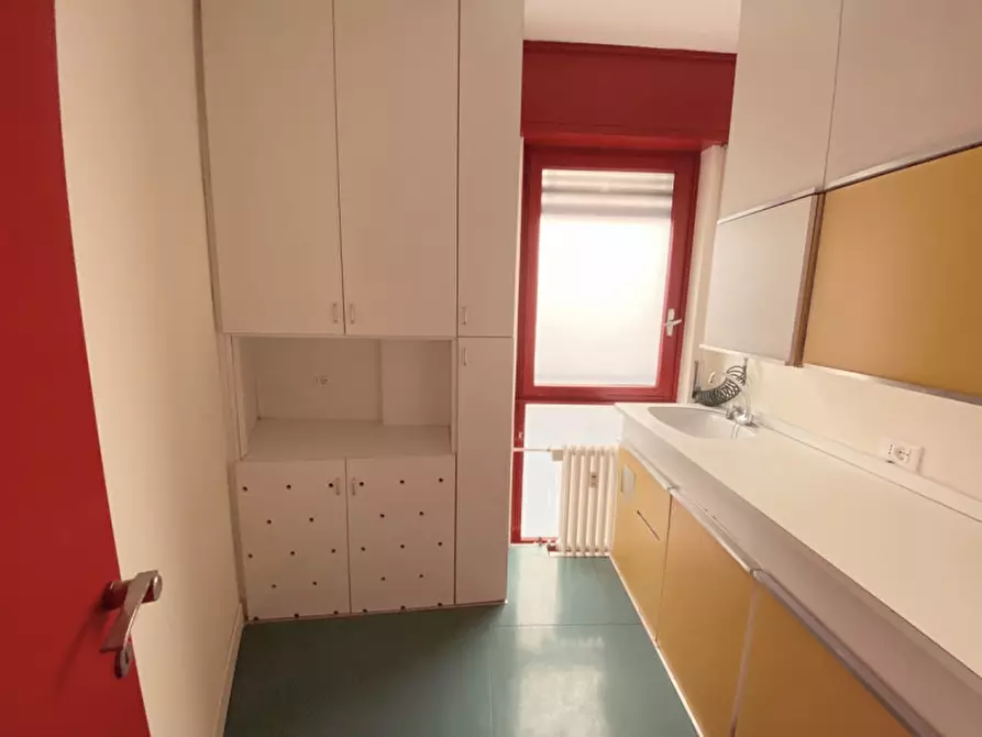 Immagine 9 di Laboratorio in affitto  in CENTRO STORICO RIF 944 a Padova