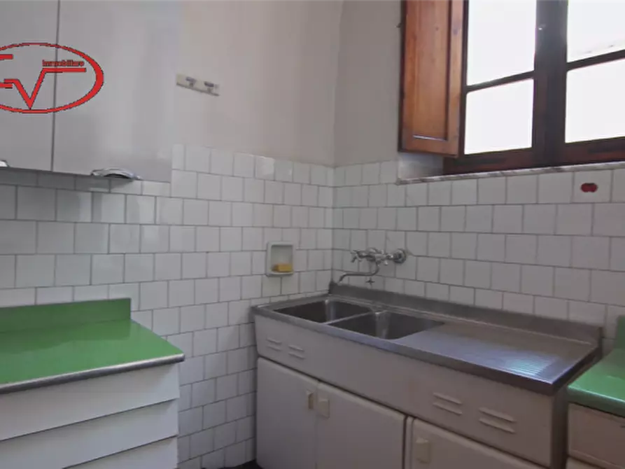 Immagine 22 di Appartamento in vendita  in Via roma a Montevarchi