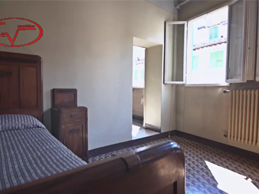 Immagine 23 di Appartamento in vendita  in Via roma a Montevarchi