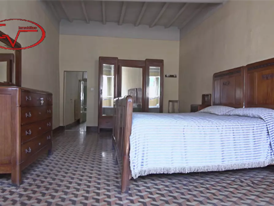 Immagine 24 di Appartamento in vendita  in Via roma a Montevarchi