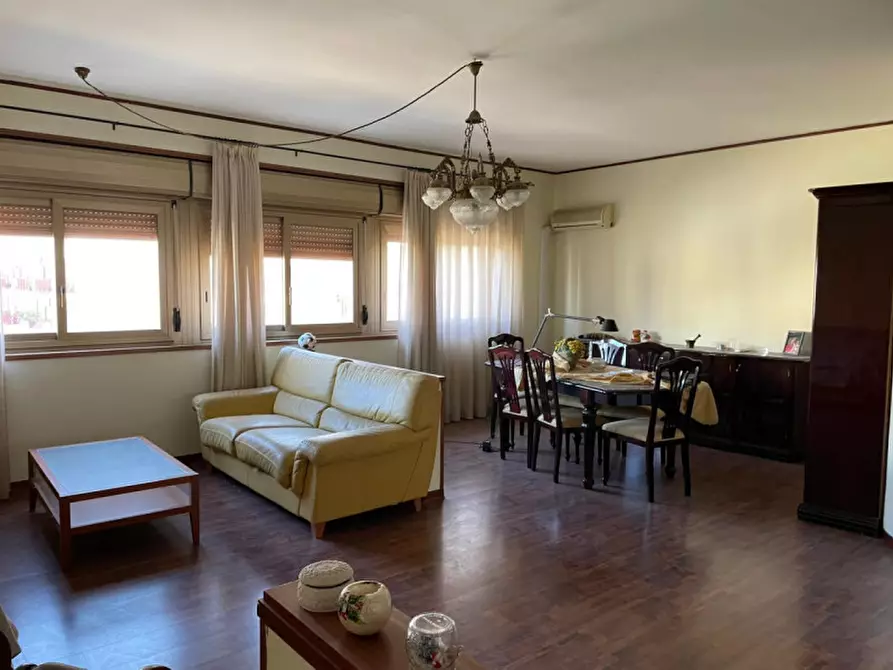 Immagine 4 di Appartamento in vendita  in Via Emilio Salgari 69 a Palermo