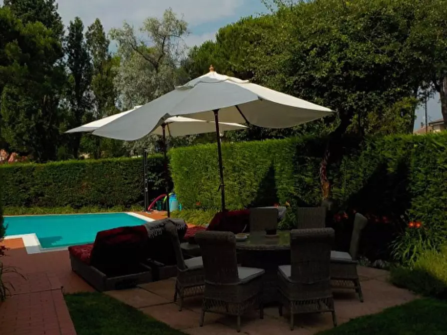 Immagine 3 di Villa in vendita  a Rosolina