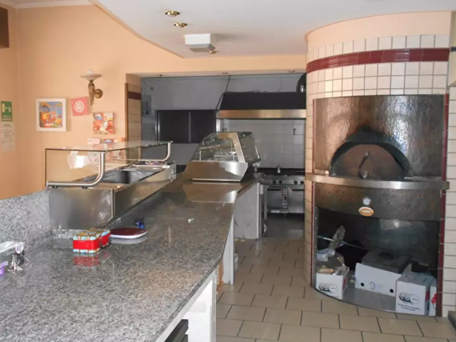 Immagine 10 di Casa indipendente in vendita  a Turbigo