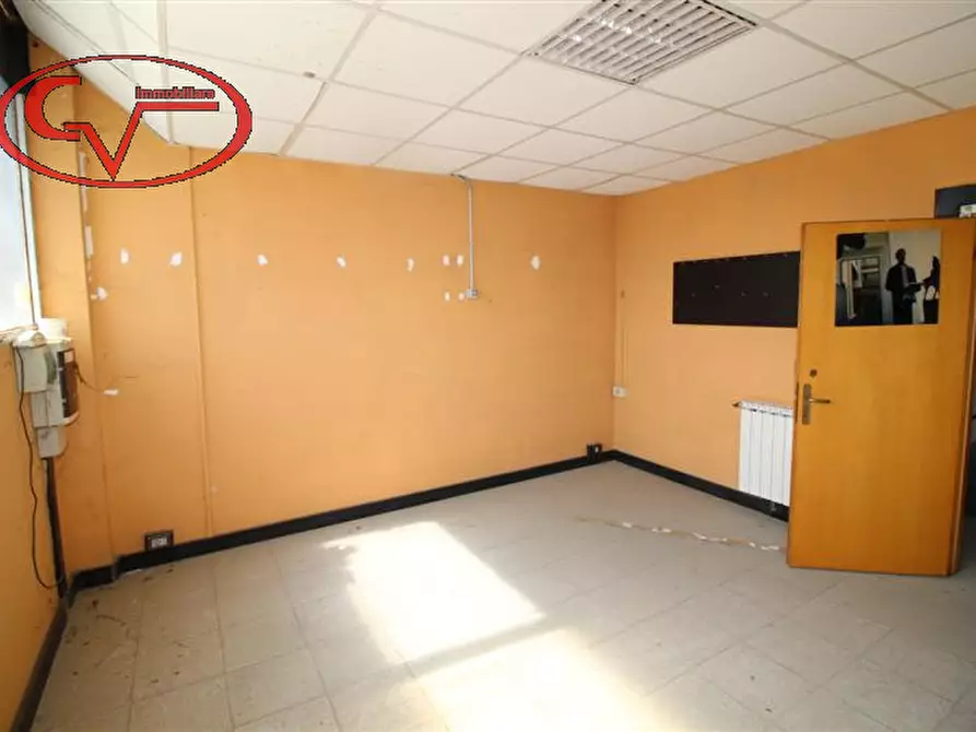 Immagine 6 di Ufficio in affitto  a Terranuova Bracciolini