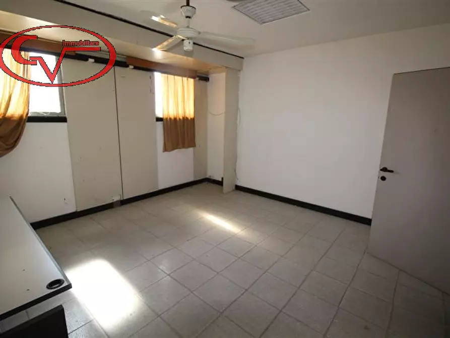 Immagine 22 di Ufficio in affitto  a Terranuova Bracciolini