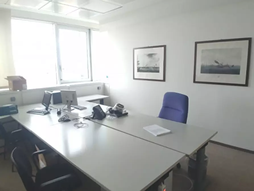 Immagine 11 di Ufficio in affitto  in VIA FANTOLI GAUDENZIO a Milano