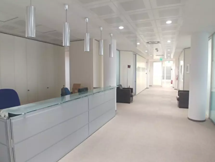 Immagine 12 di Ufficio in affitto  in VIA FANTOLI GAUDENZIO a Milano