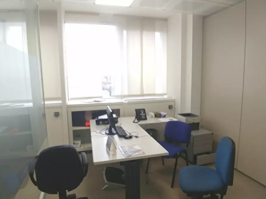 Immagine 22 di Ufficio in affitto  in VIA FANTOLI GAUDENZIO a Milano