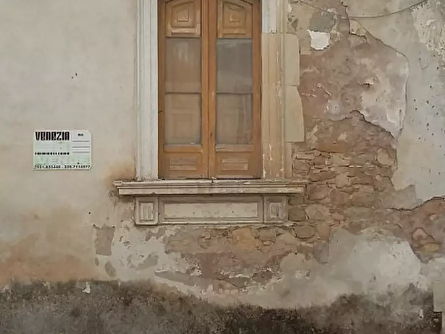Immagine 2 di Casa indipendente in vendita  in via Galileo Galilei a Avola