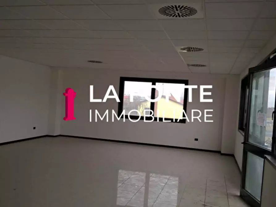 Immagine 2 di Ufficio in affitto  a Vigonza
