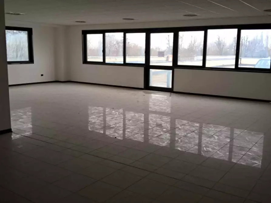 Immagine 3 di Ufficio in affitto  a Vigonza