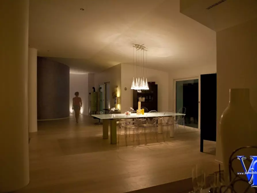 Immagine 3 di Villa in vendita  a Poggio Torriana