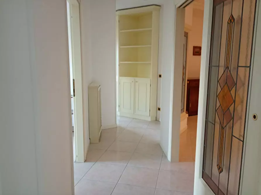 Immagine 12 di Appartamento in affitto  in Via Annunziata 28 a Napoli