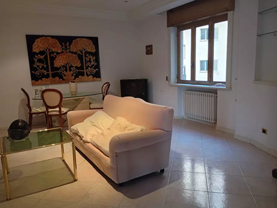 Immagine 38 di Appartamento in affitto  in Via Annunziata 28 a Napoli