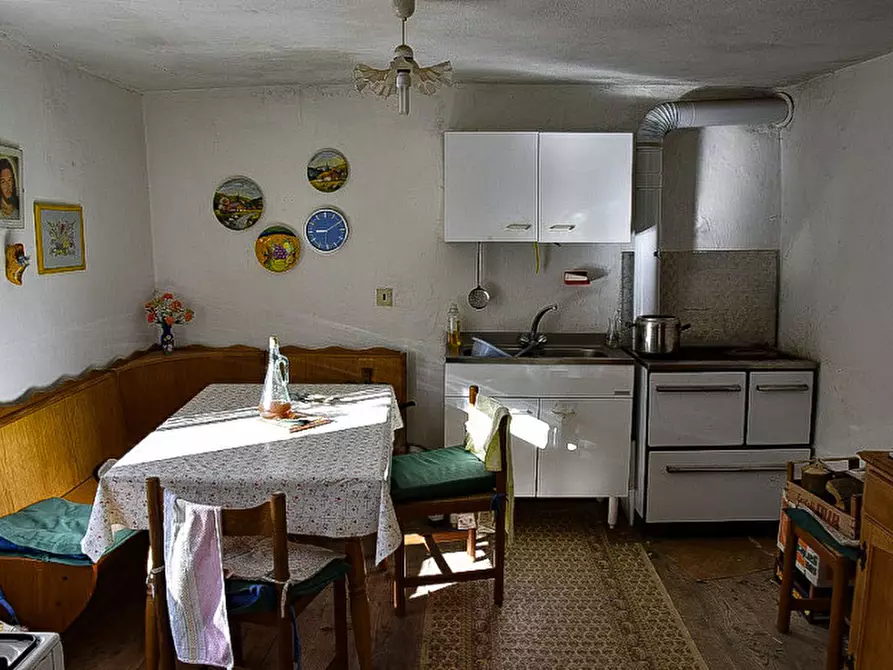 Immagine 10 di Casa indipendente in vendita  in Somrabbi a Rabbi