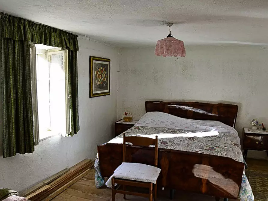 Immagine 17 di Casa indipendente in vendita  in Somrabbi a Rabbi