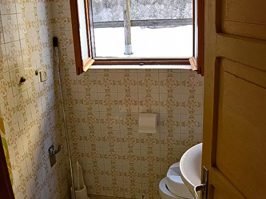 Immagine 35 di Casa indipendente in vendita  in Somrabbi a Rabbi