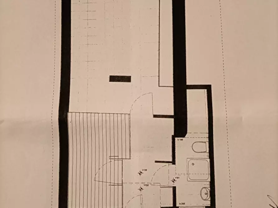 Immagine 9 di Magazzino in affitto  in SAN LIO a Venezia