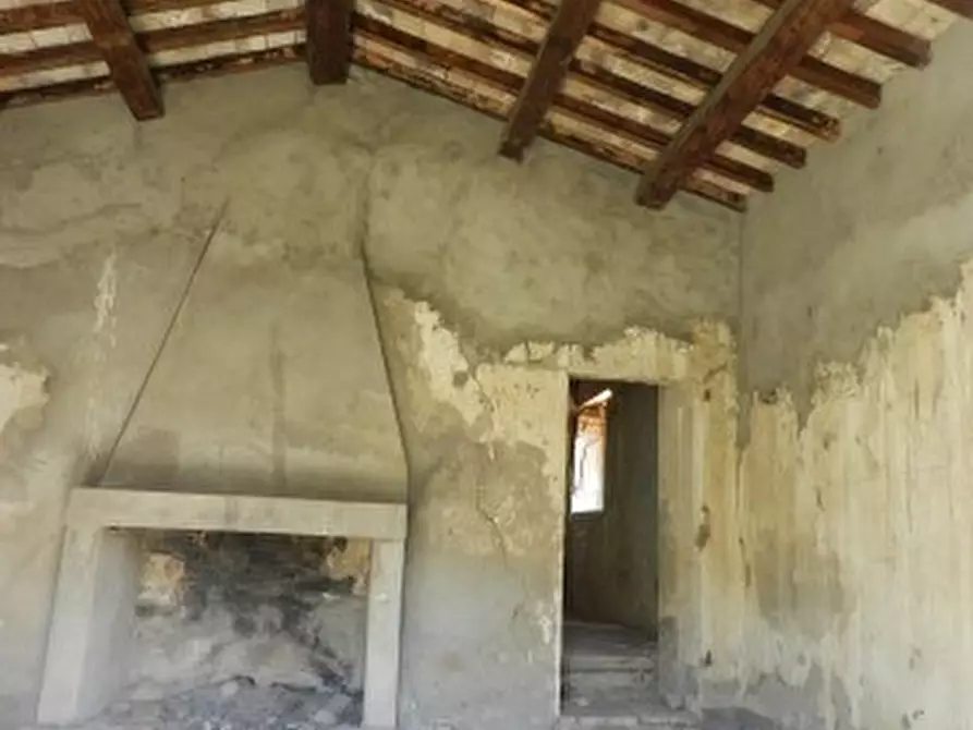 Immagine 7 di Rustico / casale in vendita  a Meldola