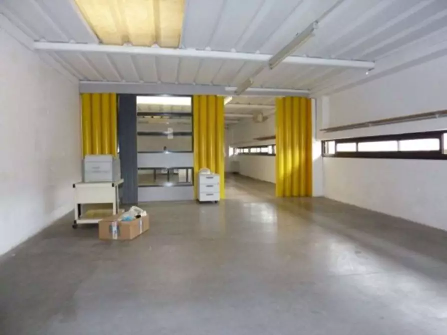 Immagine 2 di Magazzino in affitto  in Via Don Giovanni Minzoni a Villorba