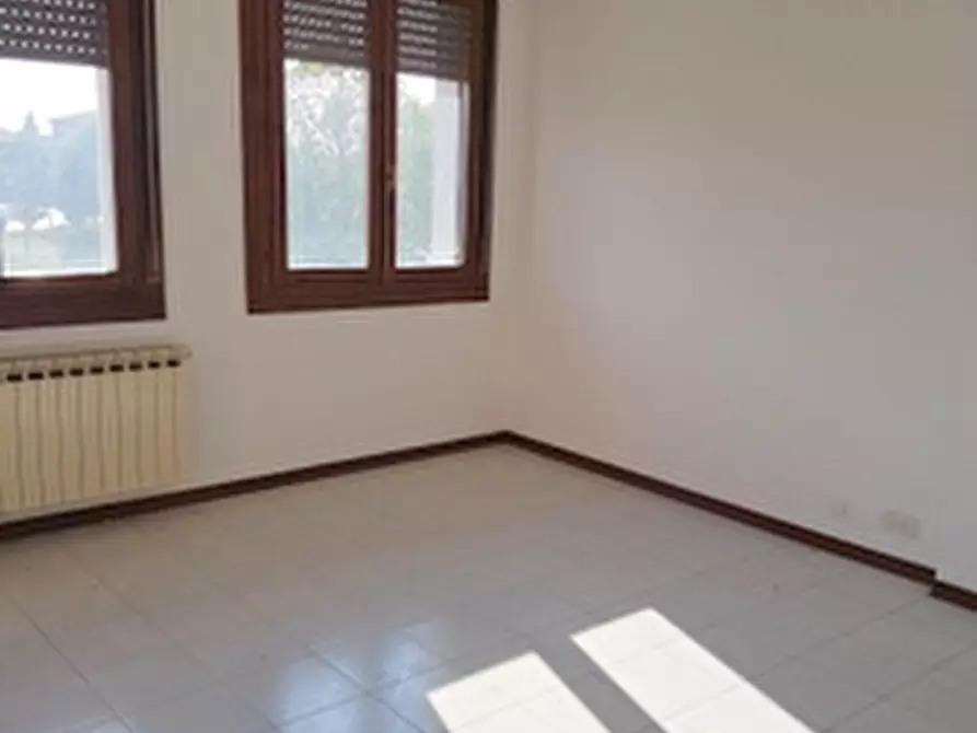 Immagine 2 di Ufficio in affitto  in via Piave a Selvazzano Dentro