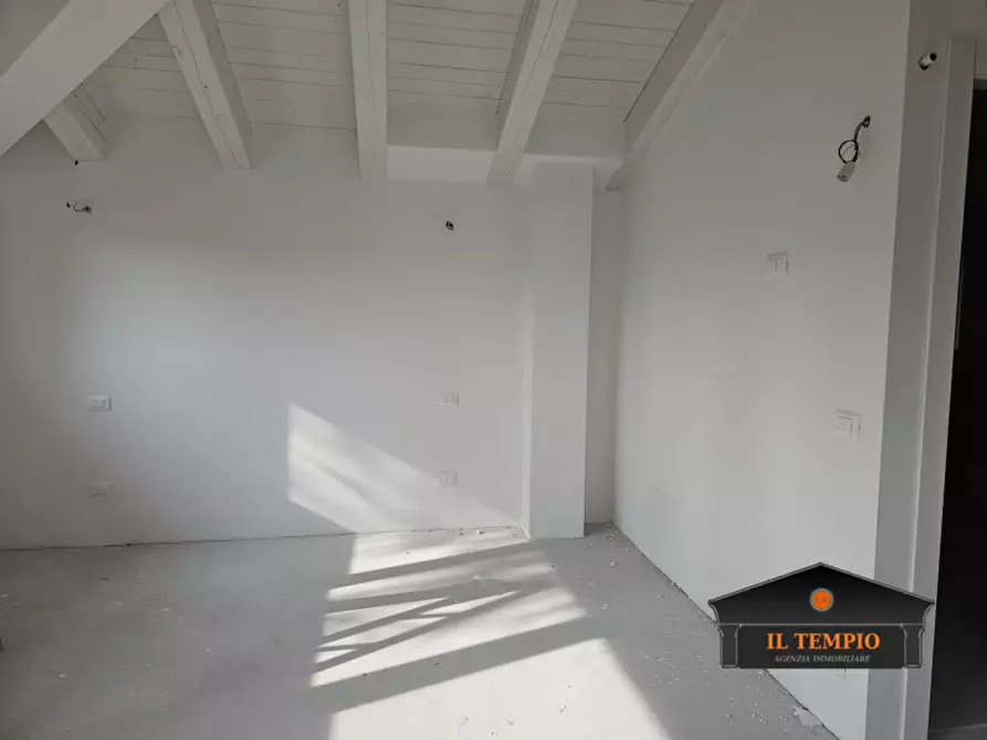 Immagine 16 di Casa indipendente in vendita  in PIAZZA RUMOR a Arcugnano