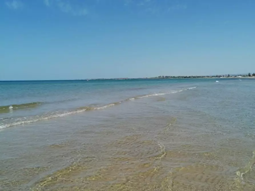 Immagine 23 di Villa in vendita  in c/da Granelli a Pachino