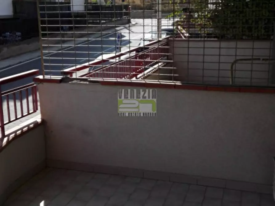 Immagine 4 di Appartamento in vendita  in Sant'Alessio via nazionale a Taormina