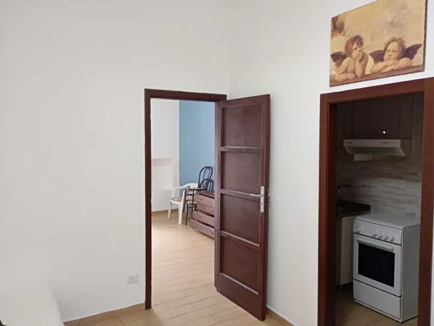 Immagine 3 di Appartamento in affitto  in vico cangiani al mercato 25 a Napoli