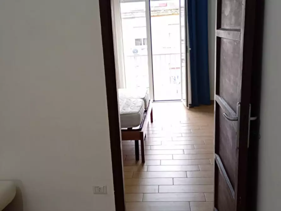 Immagine 7 di Appartamento in affitto  in vico cangiani al mercato 25 a Napoli
