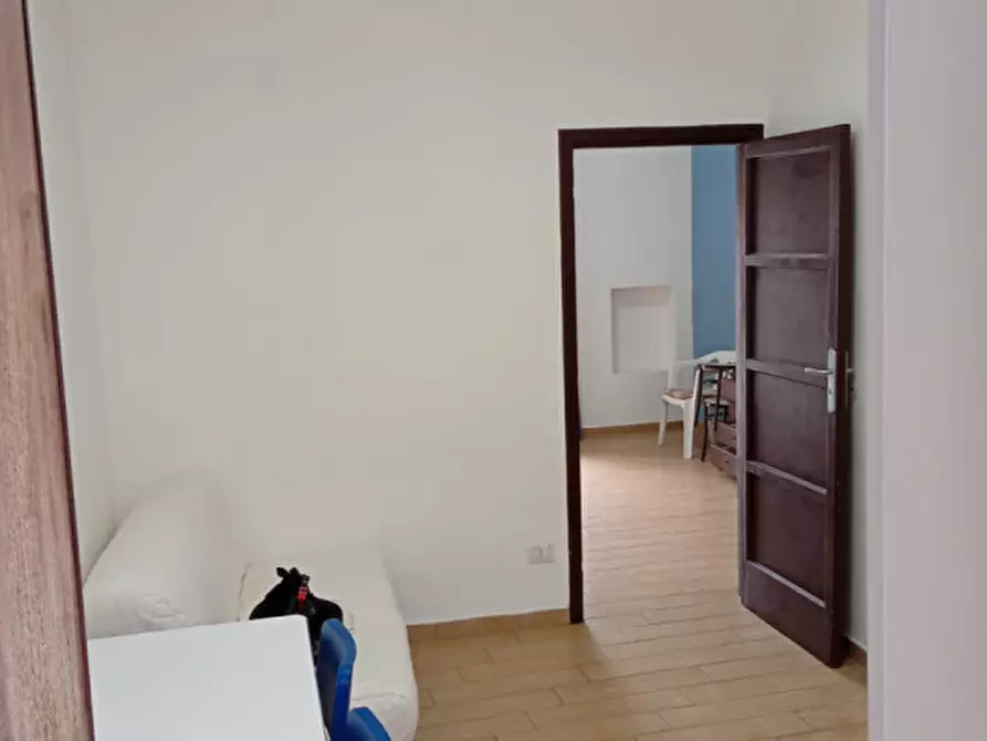 Immagine 8 di Appartamento in affitto  in vico cangiani al mercato 25 a Napoli