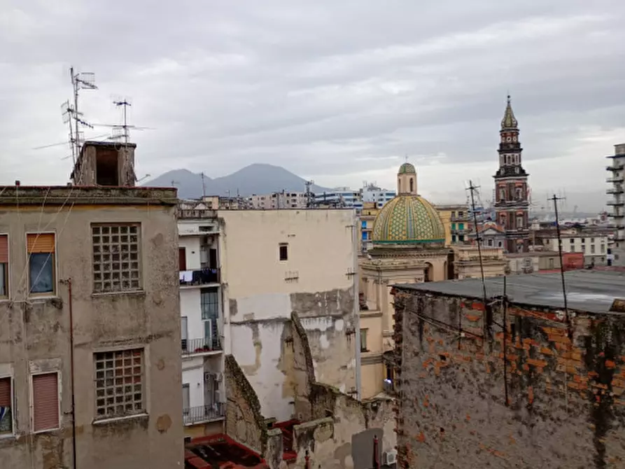 Immagine 22 di Appartamento in affitto  in vico cangiani al mercato 25 a Napoli