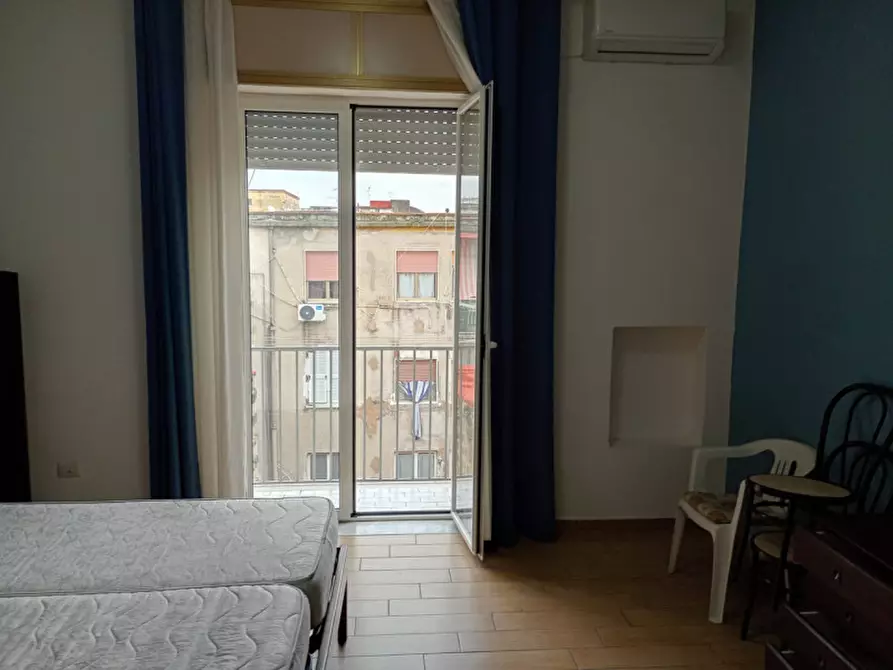 Immagine 27 di Appartamento in affitto  in vico cangiani al mercato 25 a Napoli
