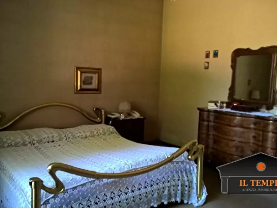 Immagine 13 di Villa in vendita  in VIA GIACOMO LEOPARDI a Altavilla Vicentina