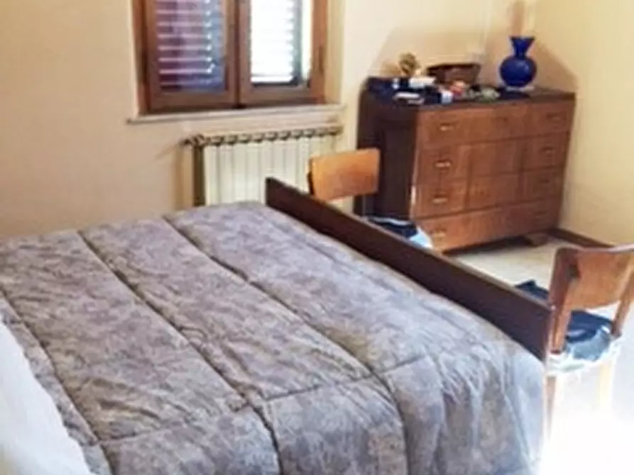 Immagine 10 di Appartamento in vendita  a Senigallia