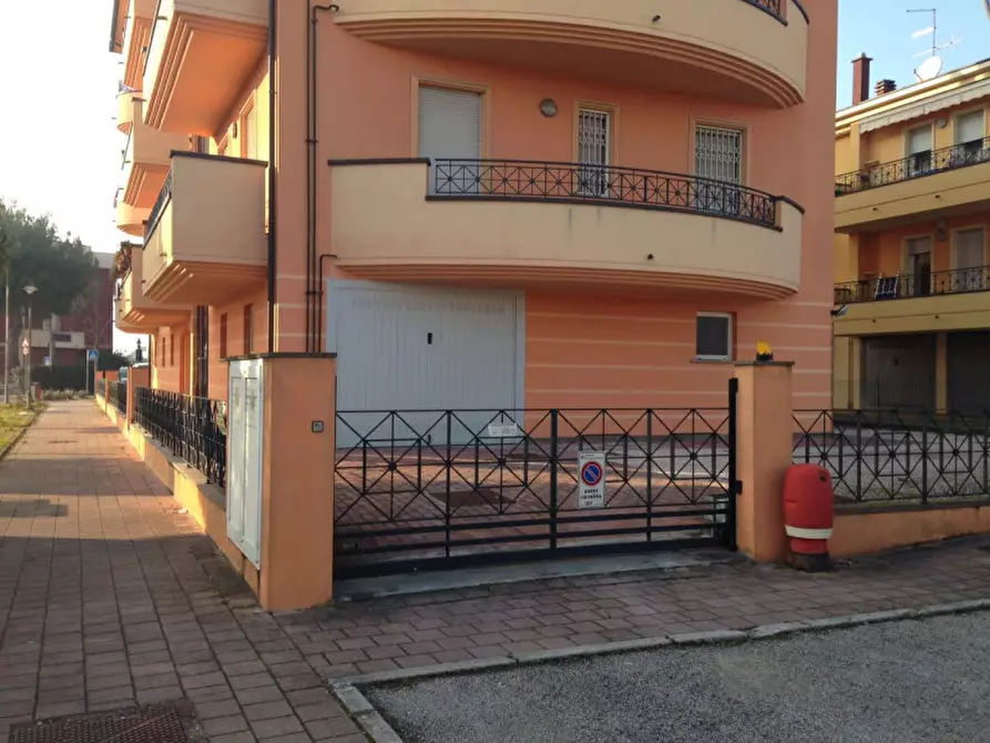 Immagine 7 di Appartamento in vendita  a Bellaria-Igea Marina