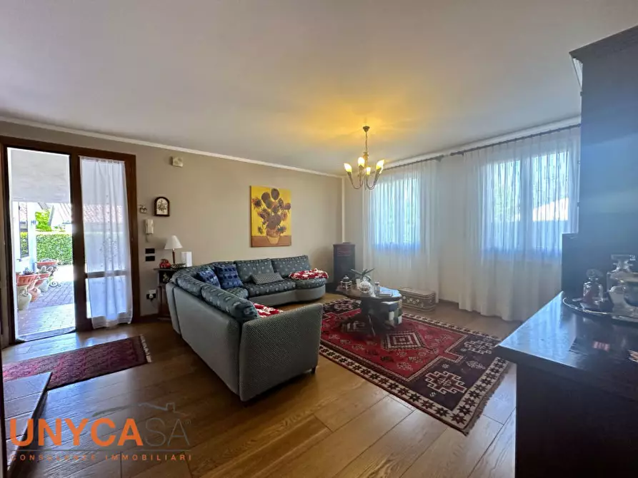 Immagine 1 di Casa bifamiliare in vendita  a Selvazzano Dentro