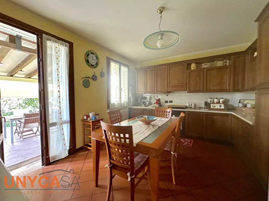 Immagine 16 di Casa bifamiliare in vendita  a Selvazzano Dentro