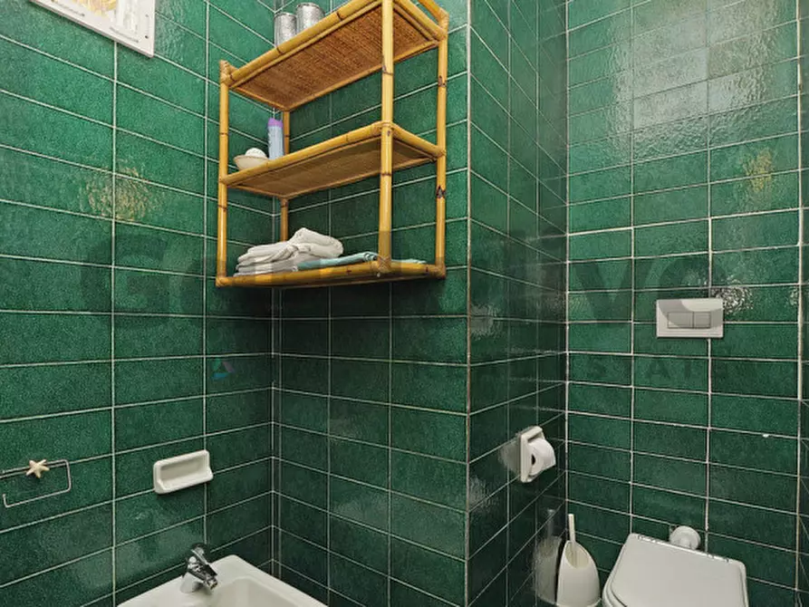 Immagine 3 di Appartamento in vendita  in Via delle Magnolie 13 a San Felice Del Benaco