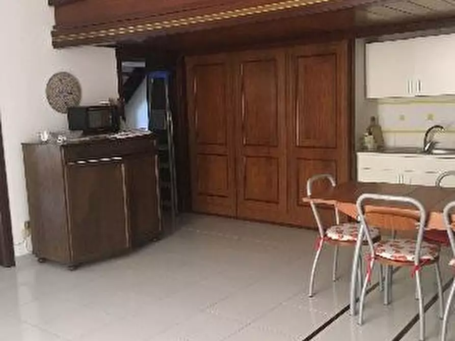 Immagine 4 di Appartamento in affitto  in Via del parco margherita 30 a Napoli