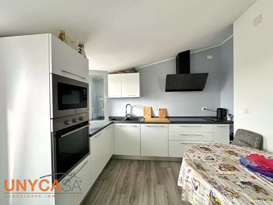 Immagine 13 di Appartamento in vendita  a Selvazzano Dentro