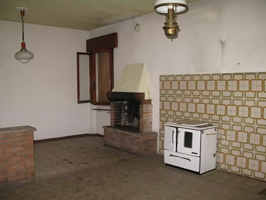 Immagine 2 di Appartamento in vendita  in VIA FONTANON a Lozzo Atestino